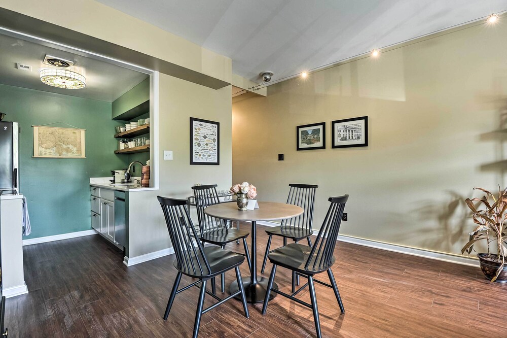 Classic Fells Point Condo on Broadway Square!, photo 9
