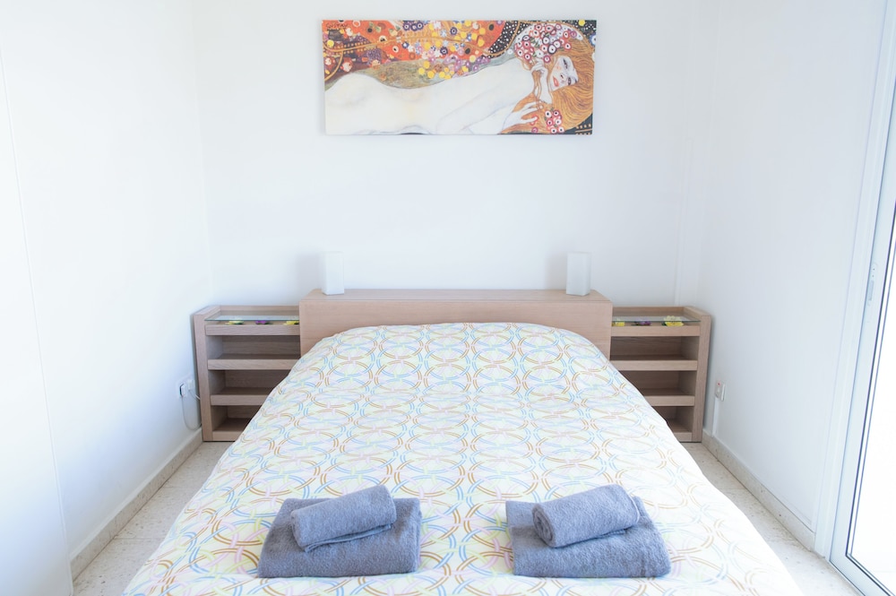 Themis Apartments