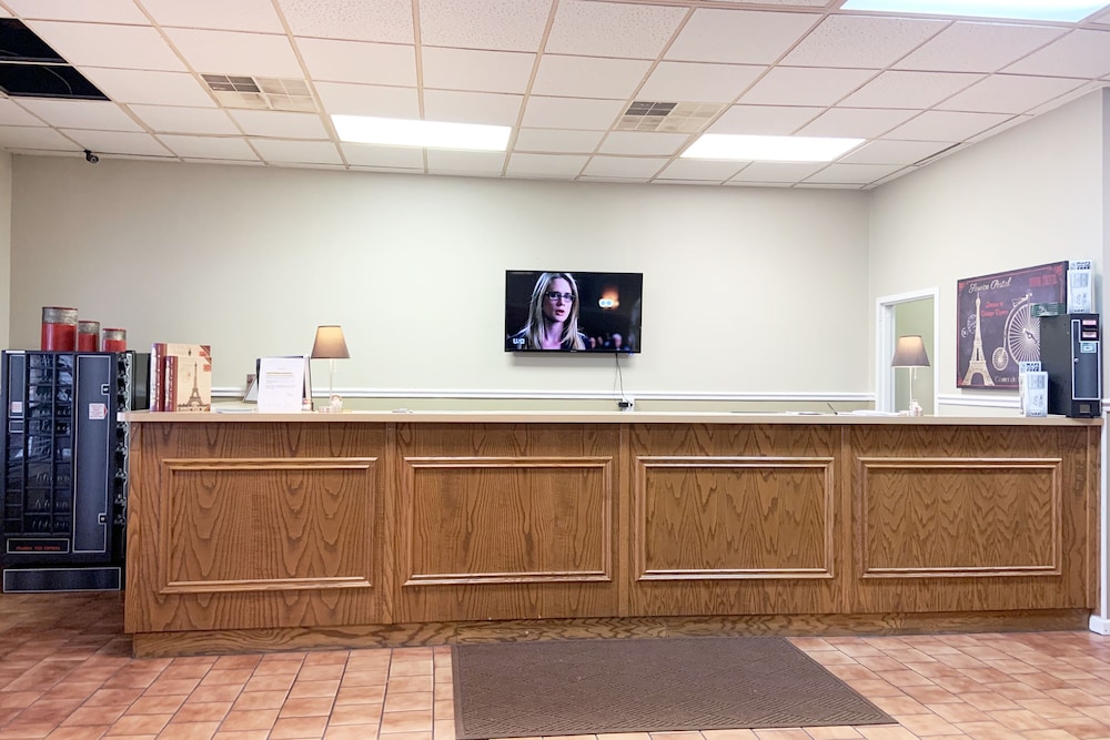 Paris Inn and Suites