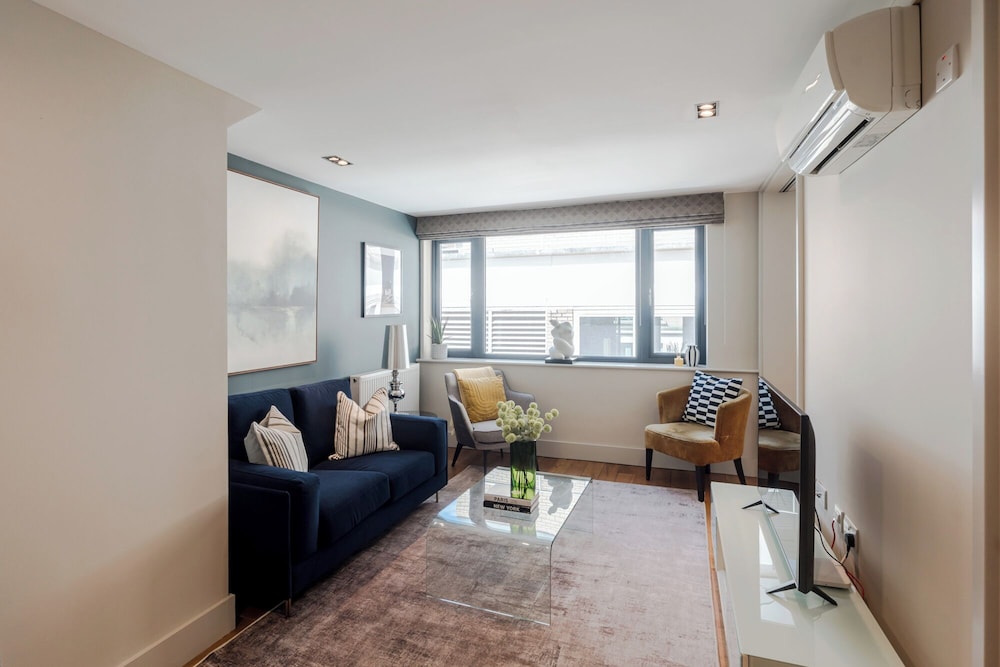 City of London Your Apartment