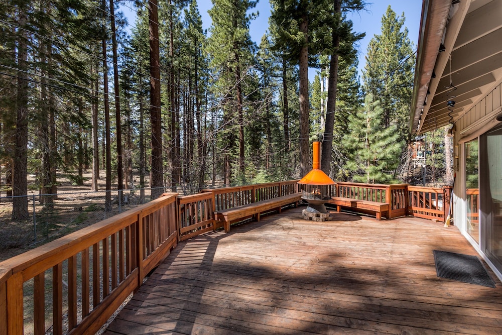 Sundown Lodge 4 Bedroom Home