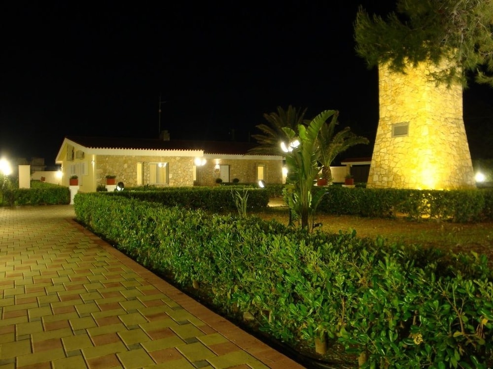 Photo 42