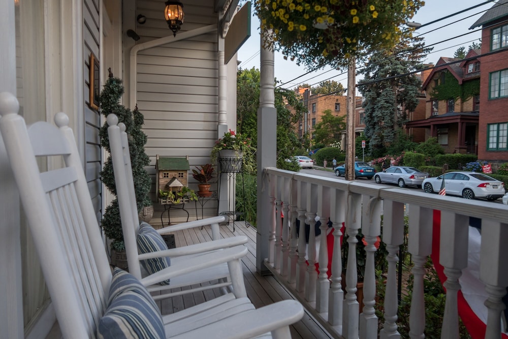 The Inn on Negley view 5