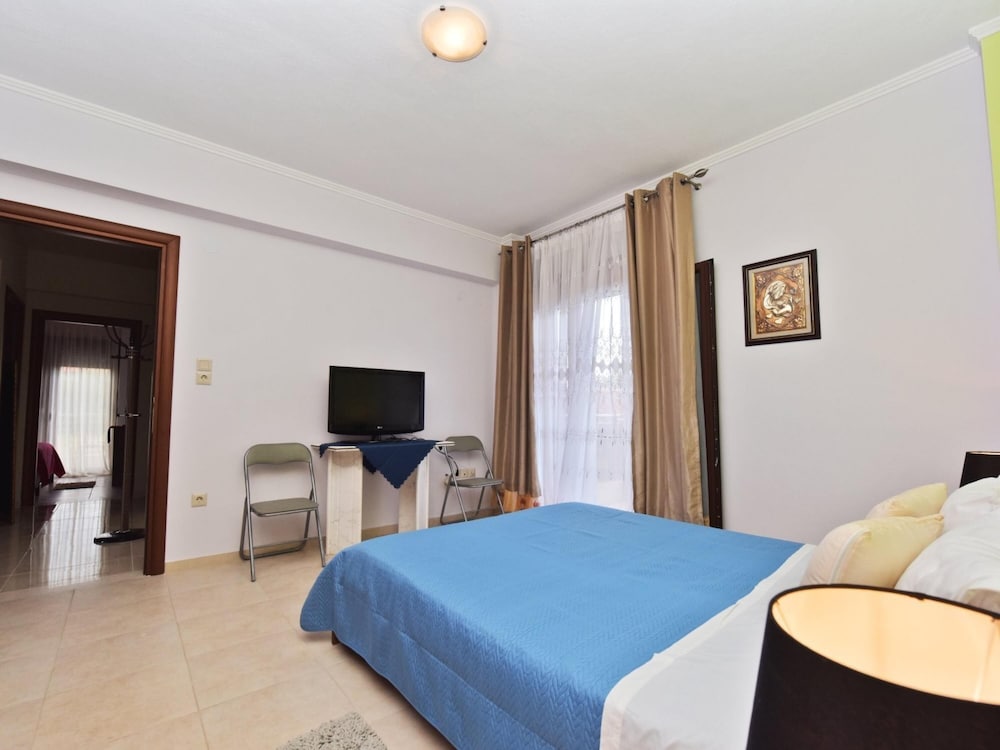 Villa George by Travelpro Services photo 4