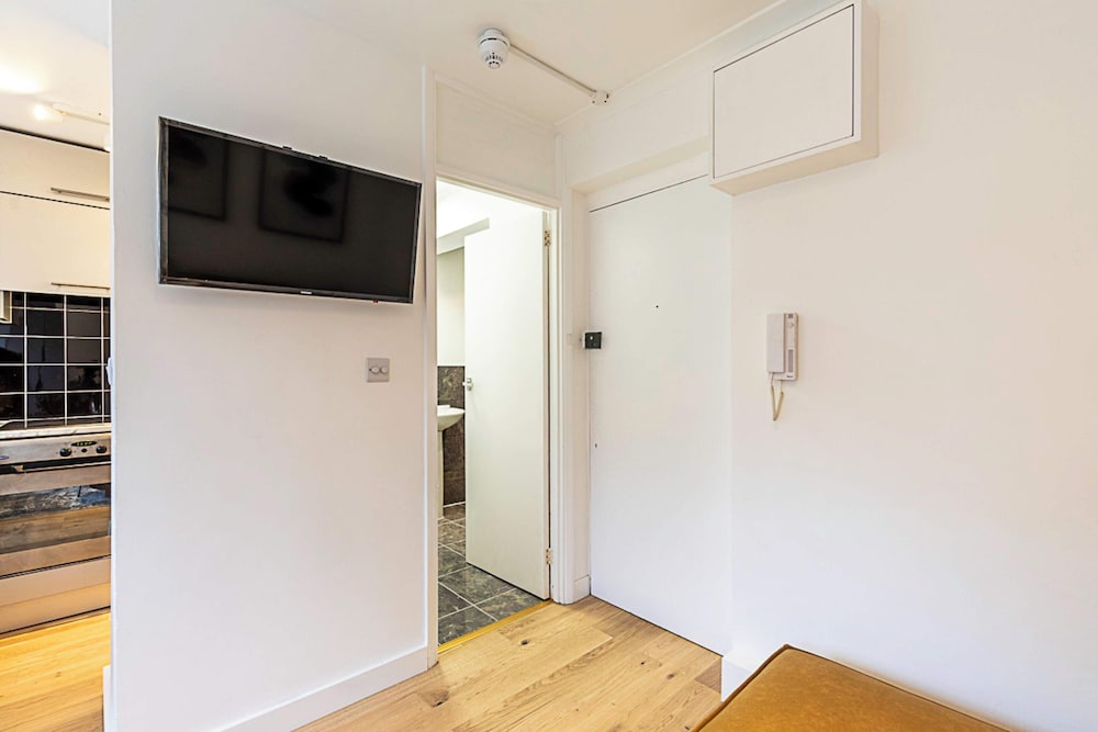 Putney Chic 1-bed Gem