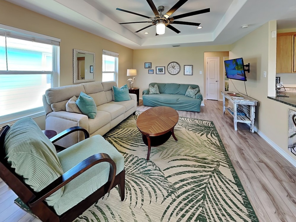 Gulf Coast Getaway by Miss Kitty’s