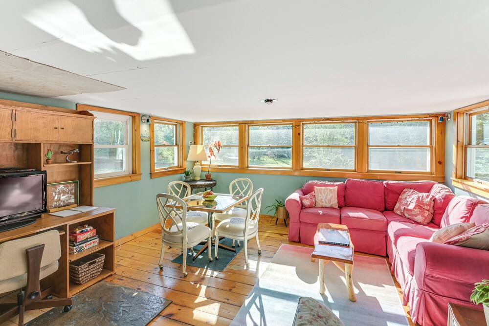 13 Mi to Acadia: Artistic Retreat in Nature