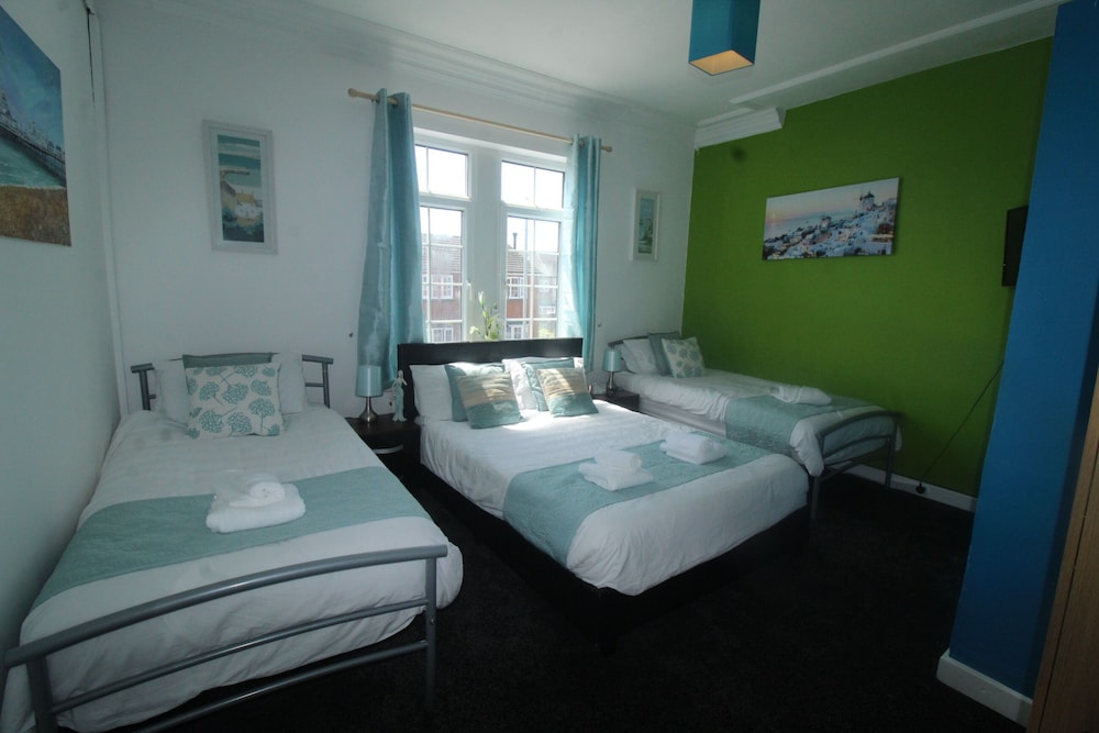 Rotherham Vacations - High Street House - Property Image 23