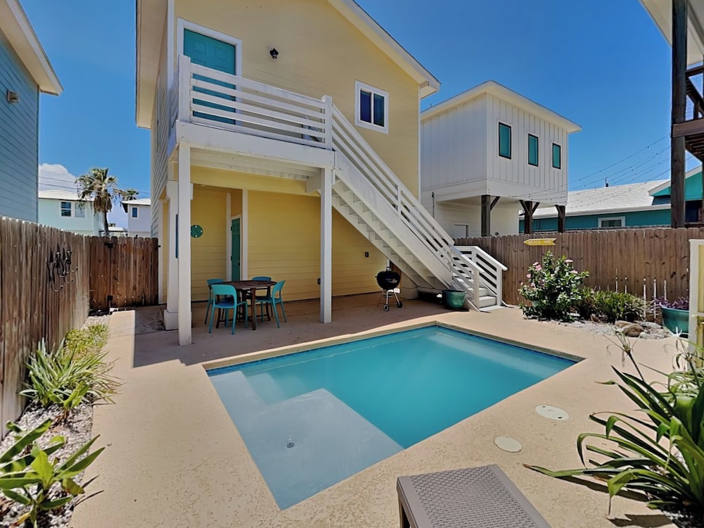 Coastal Zest by Silver Sands Vacation Rentals