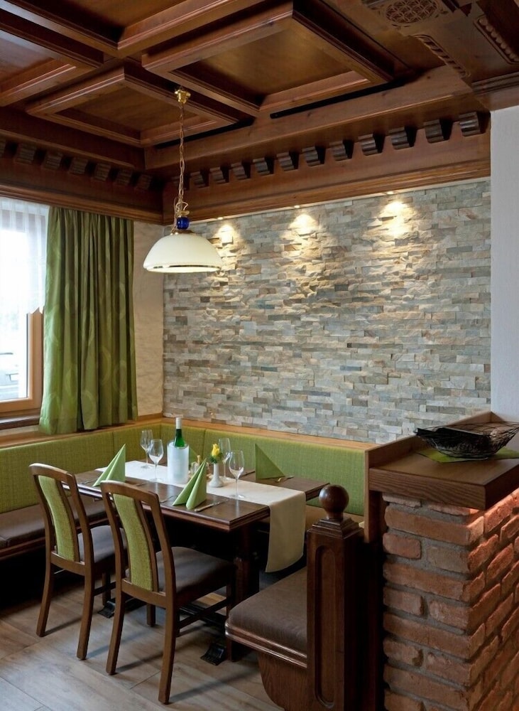 Gasthof zur Haltestelle