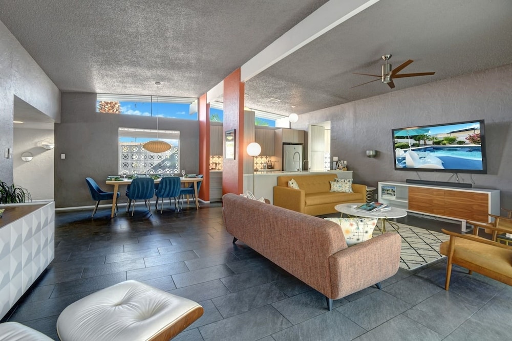 Biskra by Avantstay Classic Palm Springs Getaway W Outdoor Living Pool Permit 4869