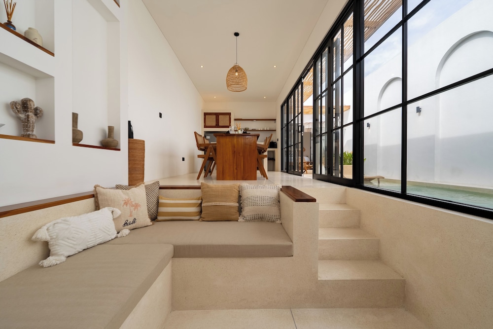Villa Bellora by Pertama Management