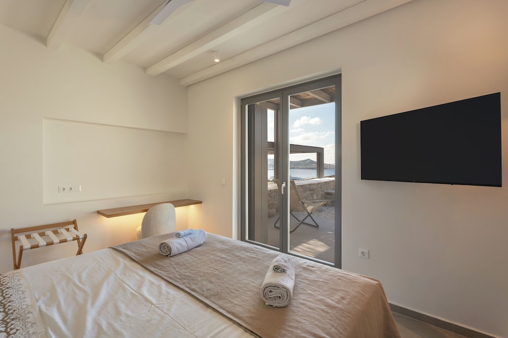 AVERA VILLAS