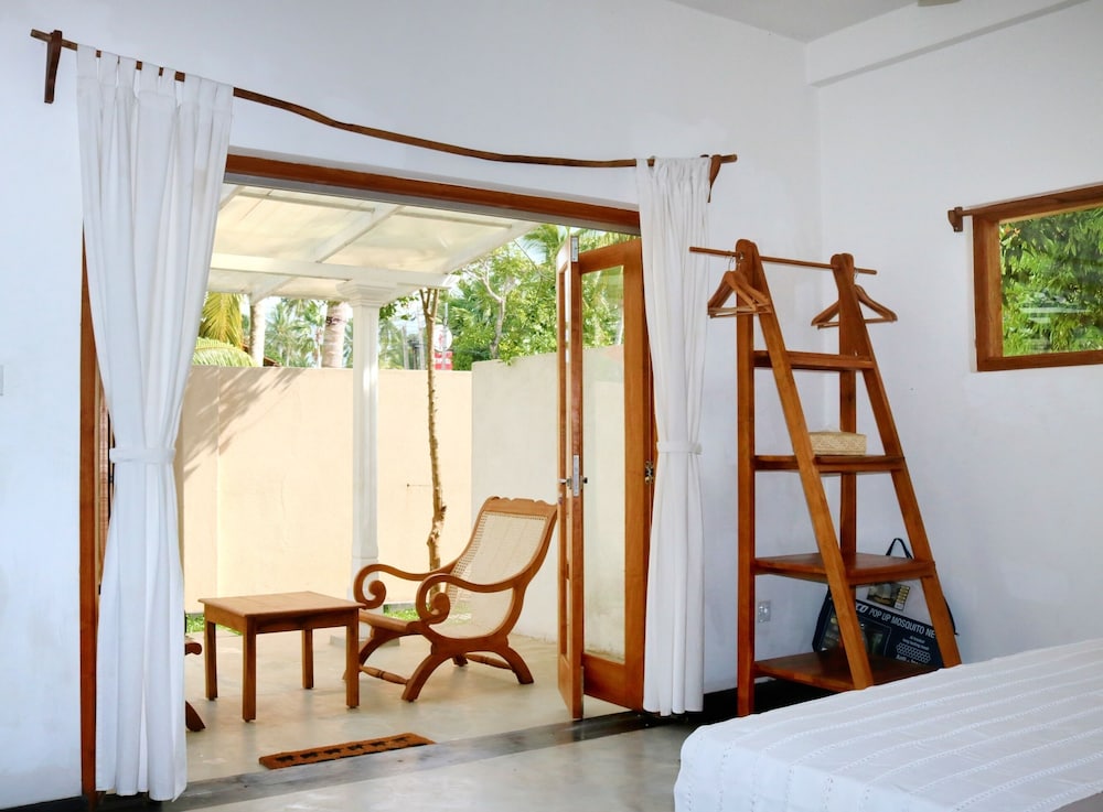 BoBo's Bed & Breakfast view 2