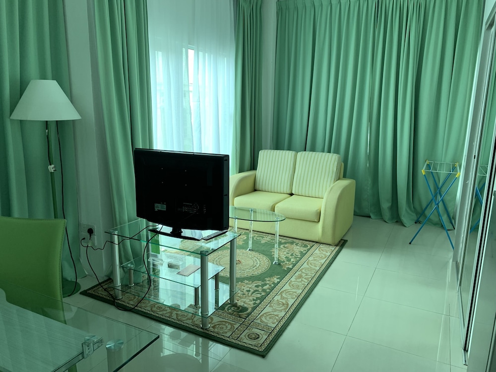 Mciti Suites