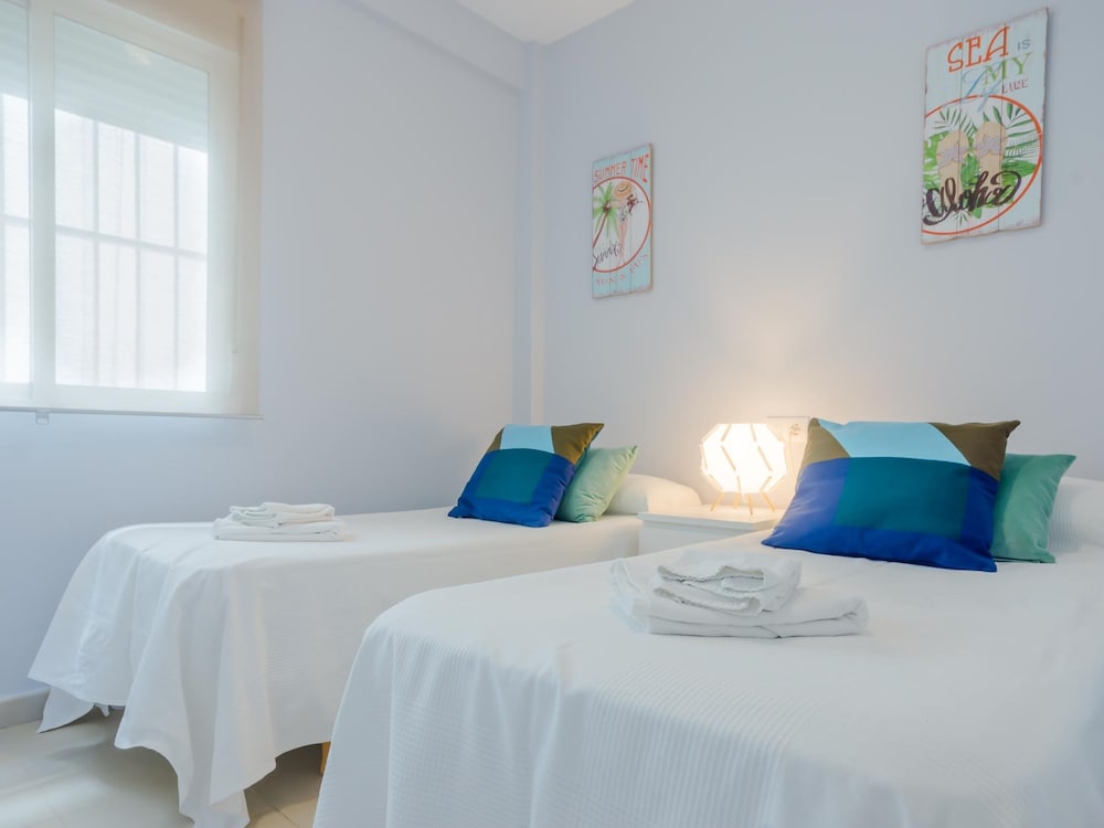 Sea Views Rota 24397