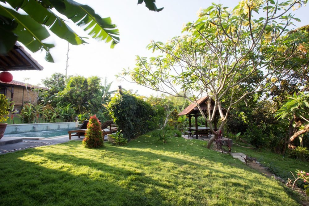 Kubu Ampo Villa