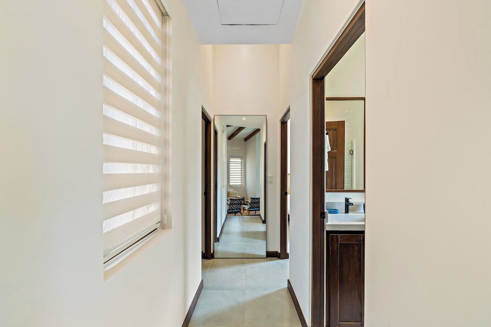 Stylish Condo in the Heart of Las Catalinas with Vibrant Design & Exclusive Beach Club Access