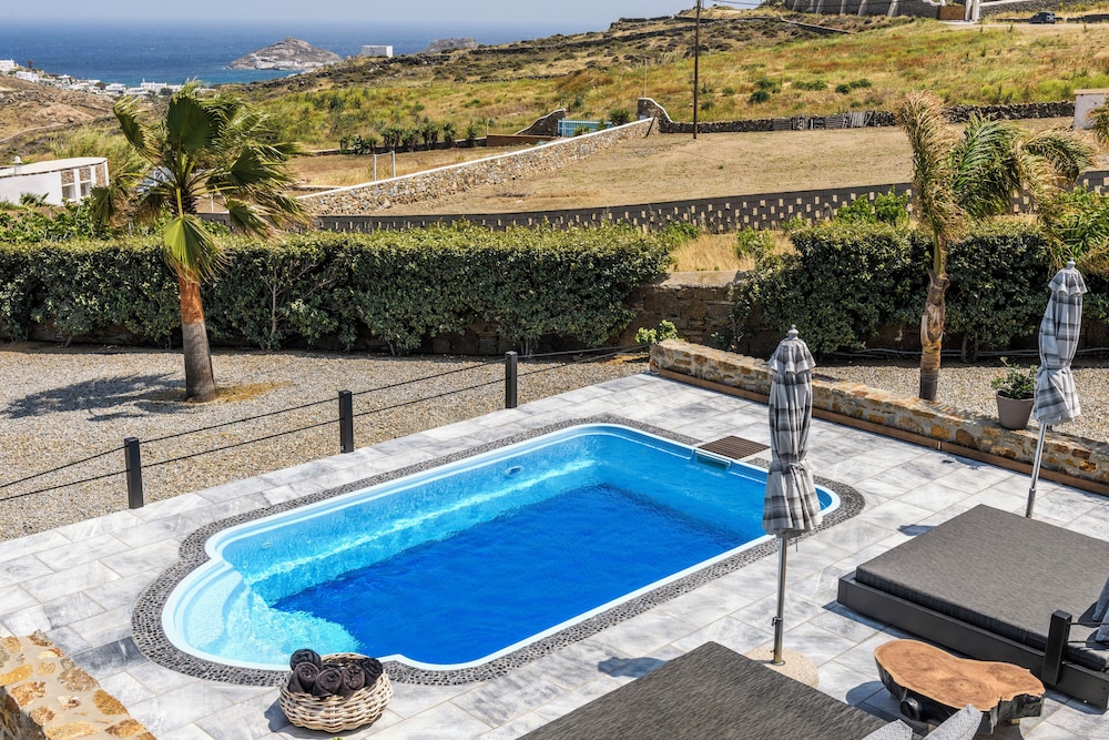 Aurora Mykonos Villas 1