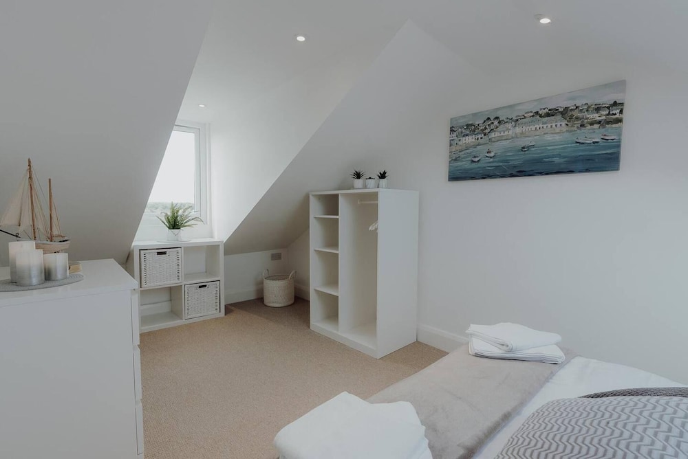 Stylish and Modern 2-bed Apartment in Herne Bay view 5