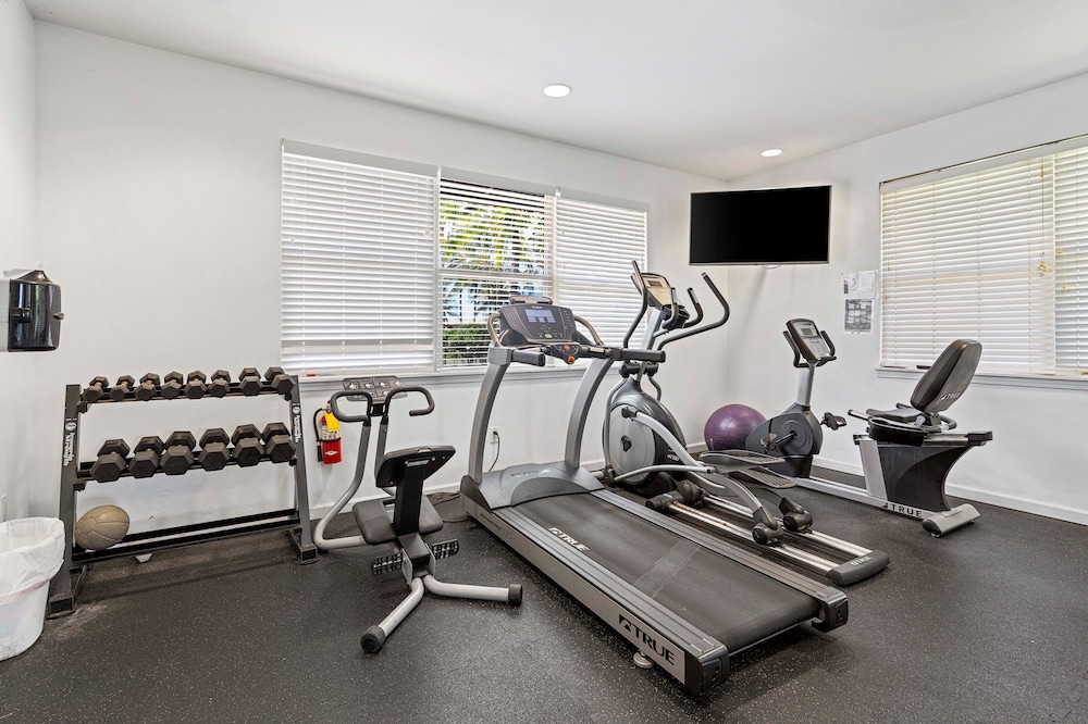Vacation Rental - Professionally Decorated - Vrkcv