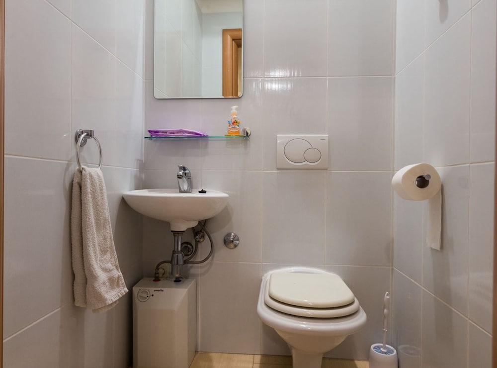 Elegant and Lavish Leisure Apartments Zadar With Outdoor Pool