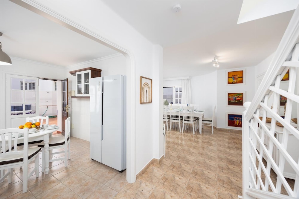 Villa Dulce in Tias With 4 Bedrooms and 2 Bathrooms