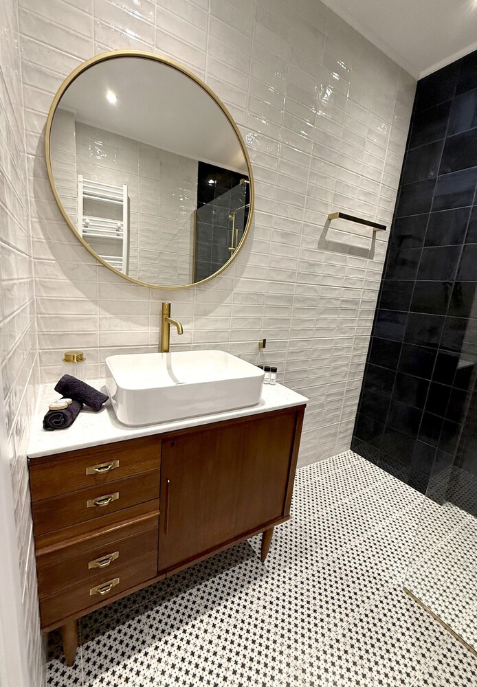 Siga-siga Luxury Acropolis Apt