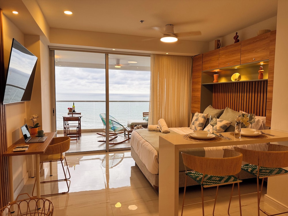 Cartagena Beach Resort 1405