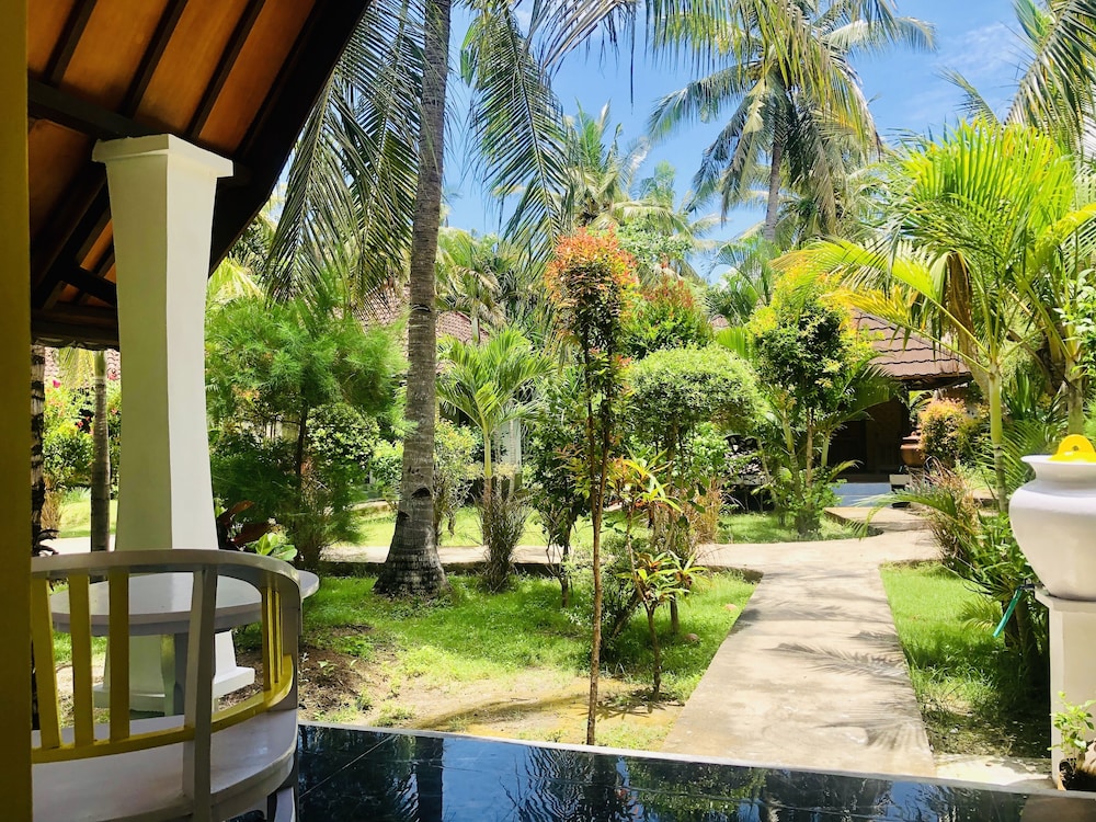Pelangi Cottages and Restaurant