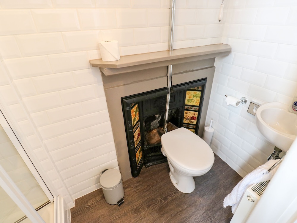 The Old Post Office - Pet Friendly Group Stays in Holmfirth