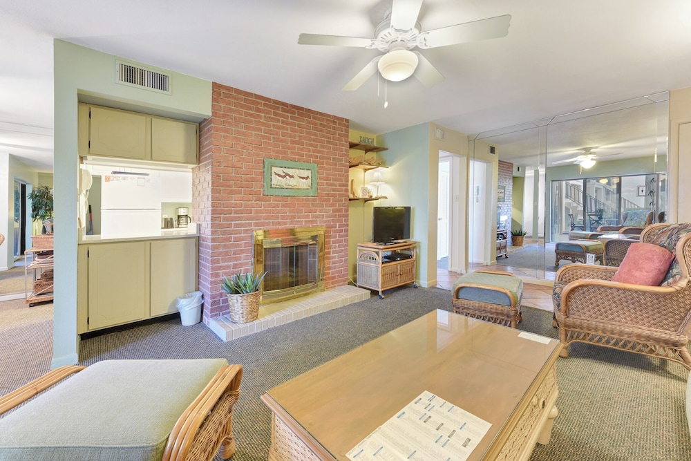 Jacksonville Beach Costa Verde 2319-102 by Distinctive Beach Rentals