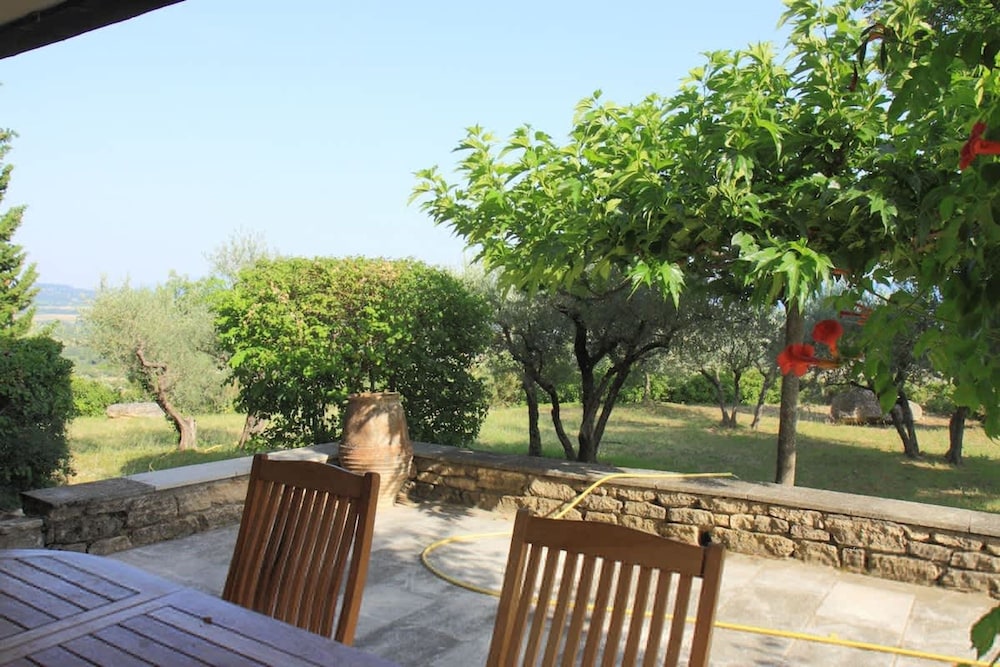 La Familiale - Proven al House With Swimming Pool and Breathtaking View of Gordes