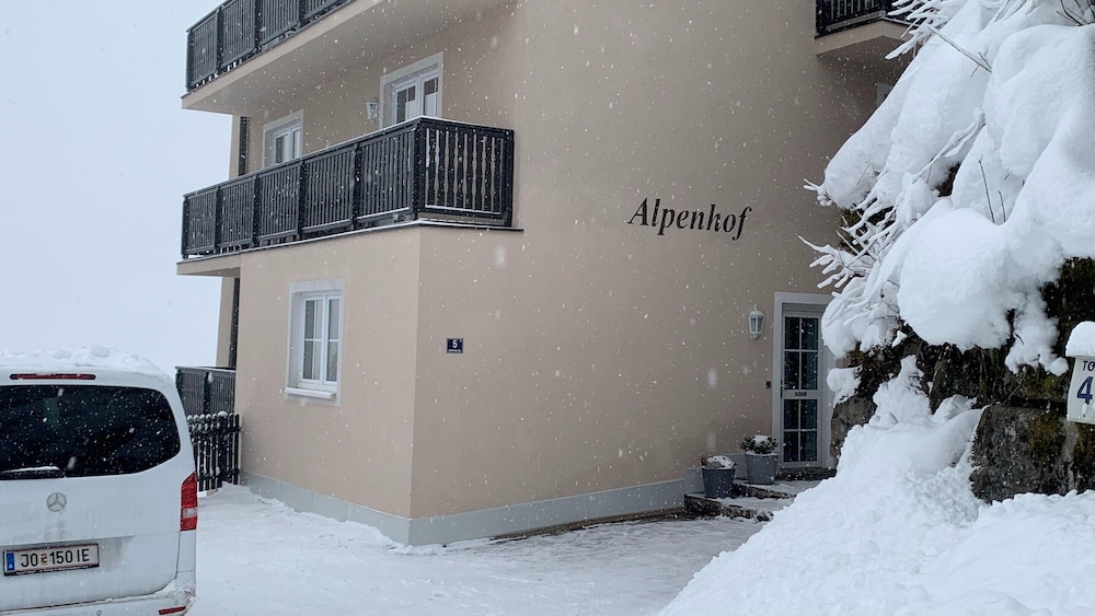 Apartment in Bad Gastein Near Ski Lifts