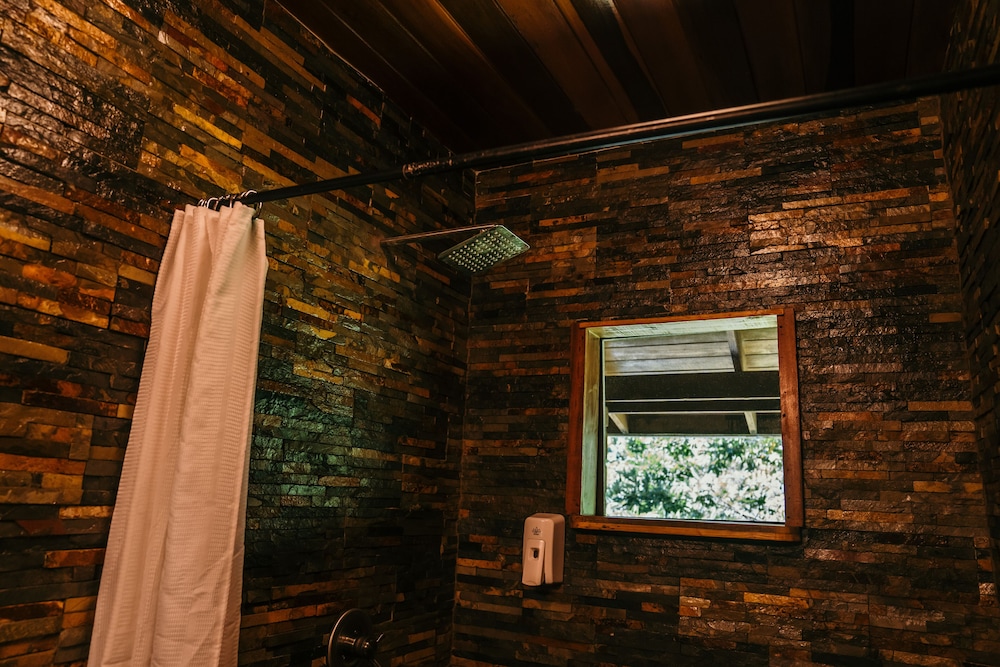 Bambuda Lodge - Hostel