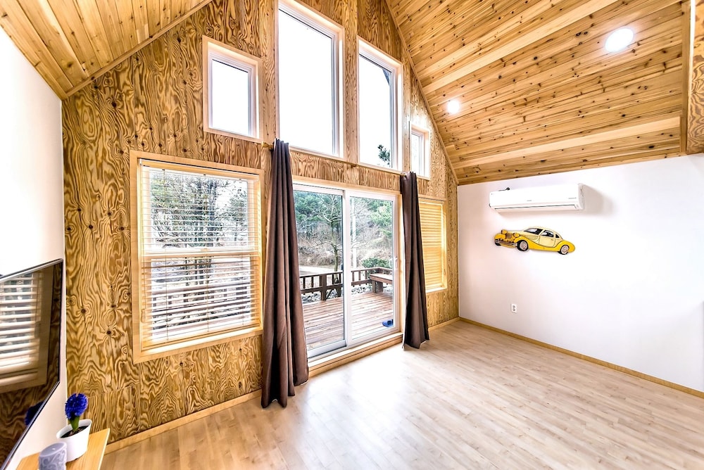 Browncabin Pension