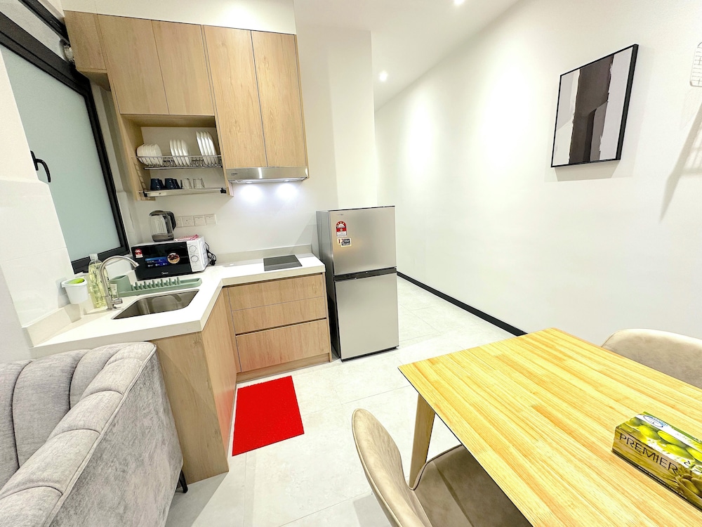 Neu Suites By Serenity Vacation Homes