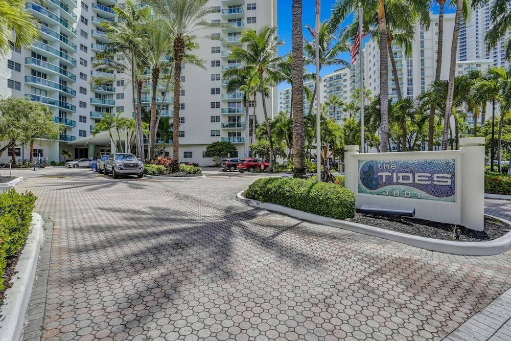 Beautiful 1 1 Beach View 14 Floor