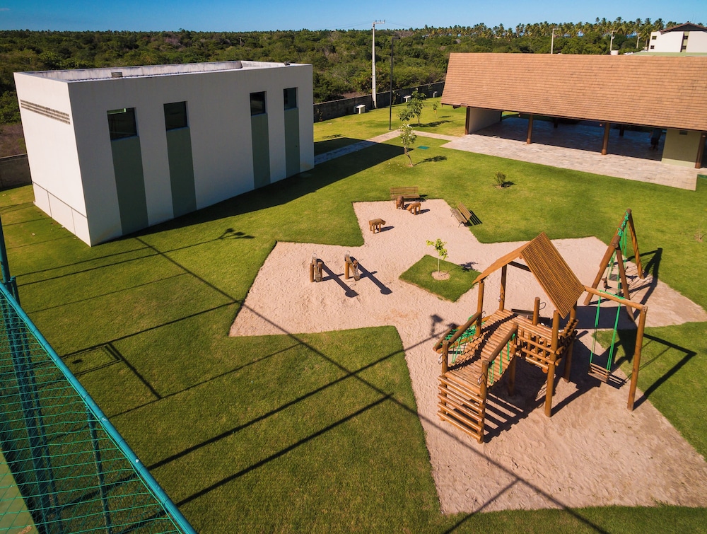 Flats no Carneiros Beach Resort