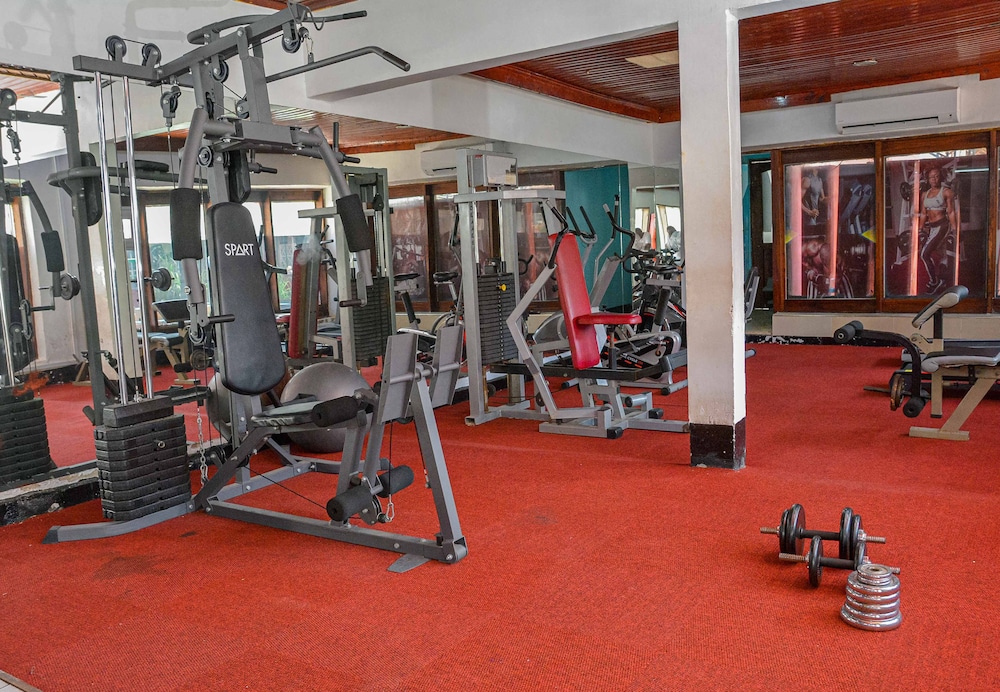 Best Western Jangwani Sea Breeze Hotel