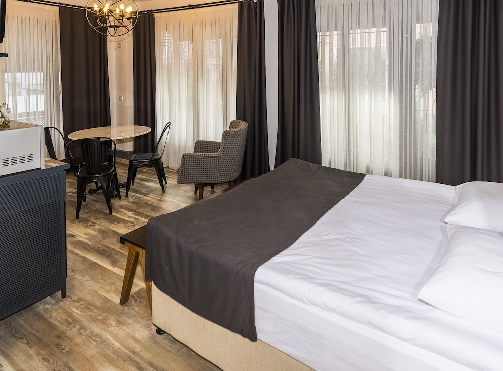 B Guest Otel - Image 8