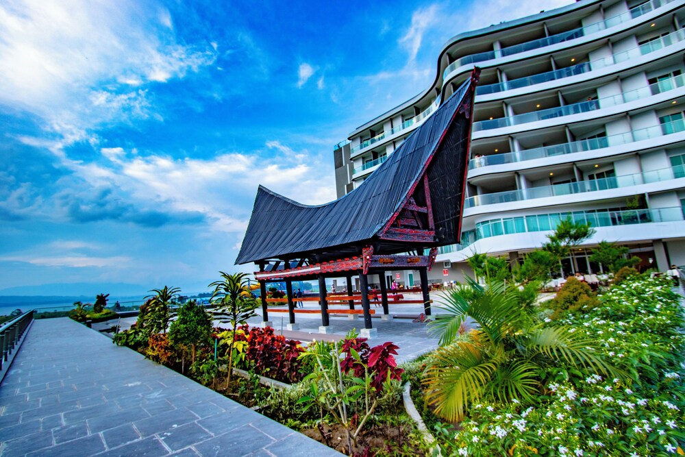 Labersa Hotel And Convention Center Toba Balige