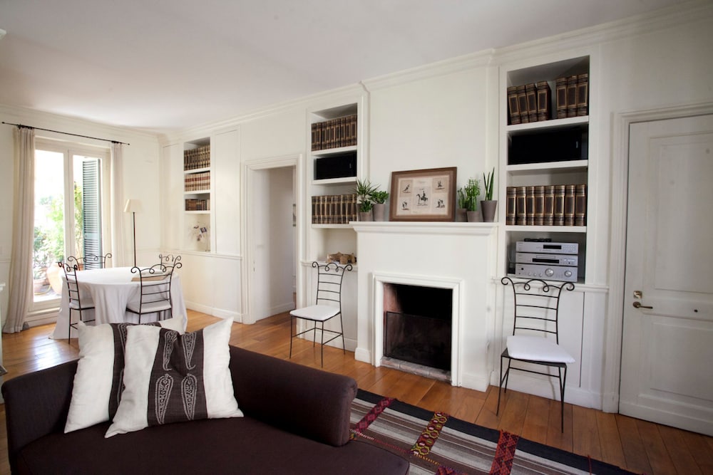 Wonder Princely Penthouse