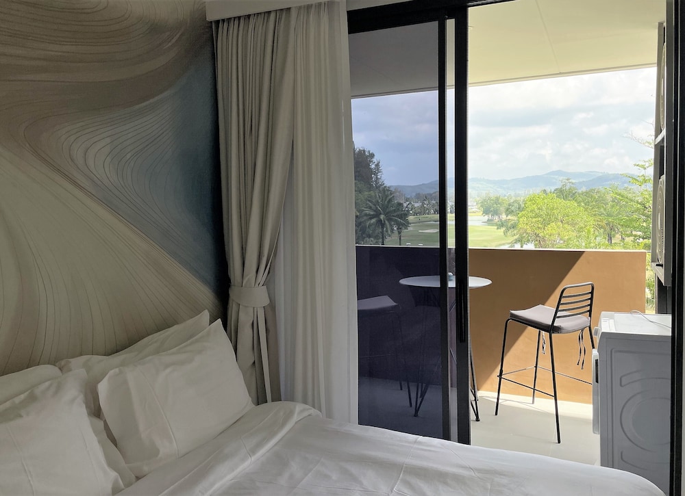 Apartment at Sky Park Condo by Lofty view 2