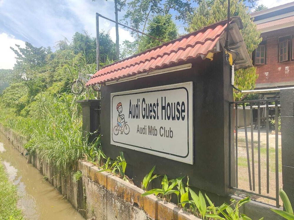 Audi Guest House