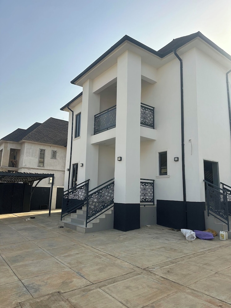 Jayz Shortlet Apartment