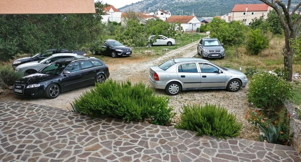 Photo 48
