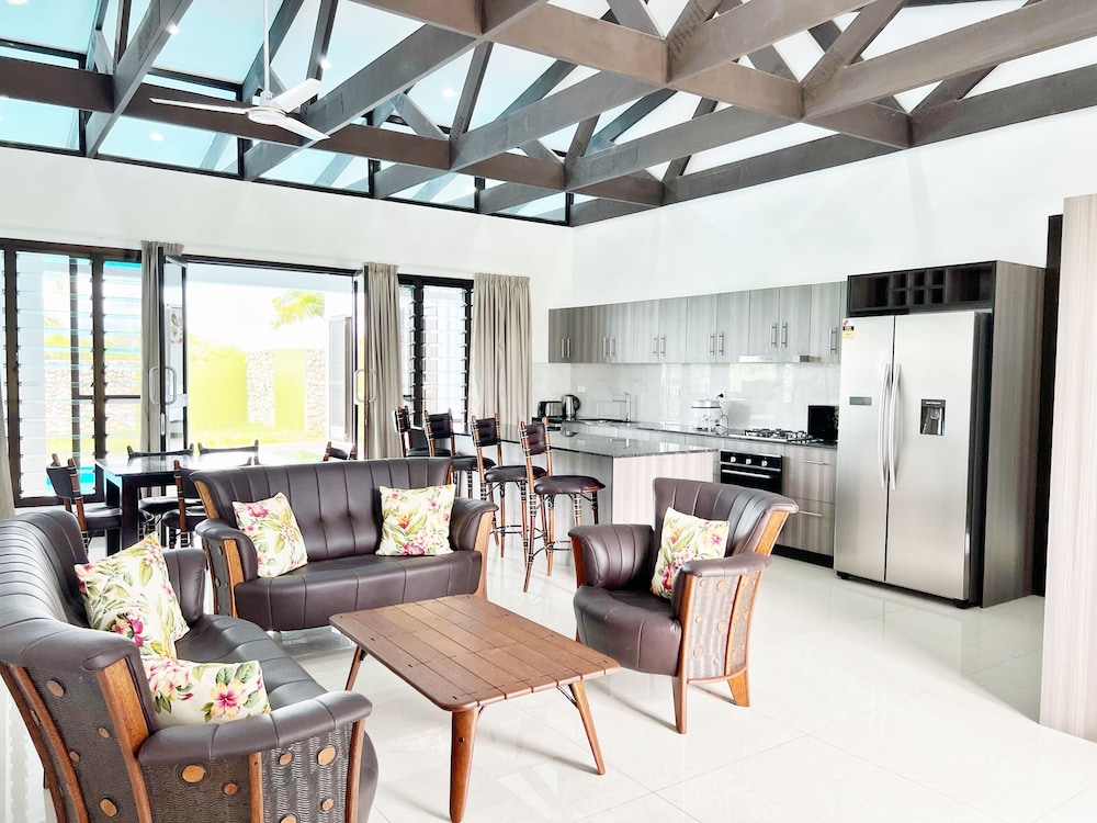 Paradise Villas - view 6