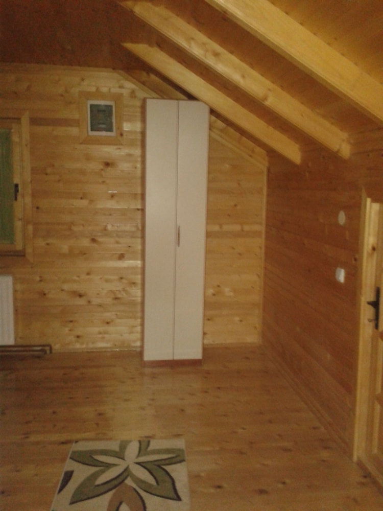 Photo 36