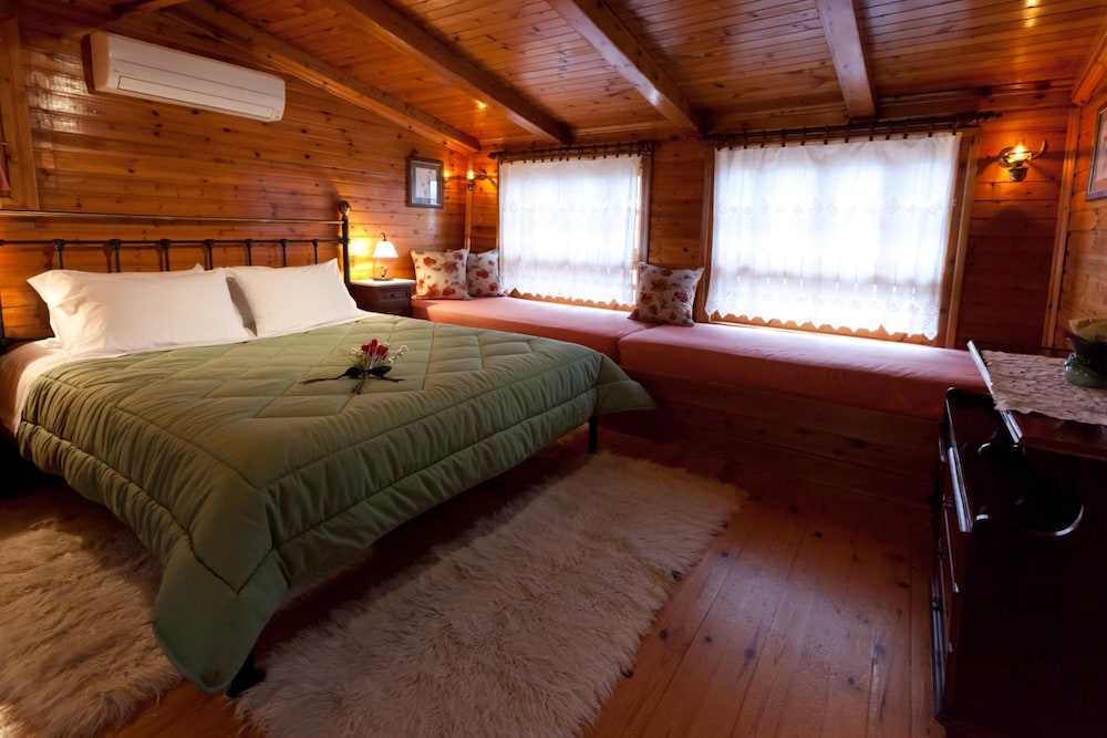 Pension Eleni